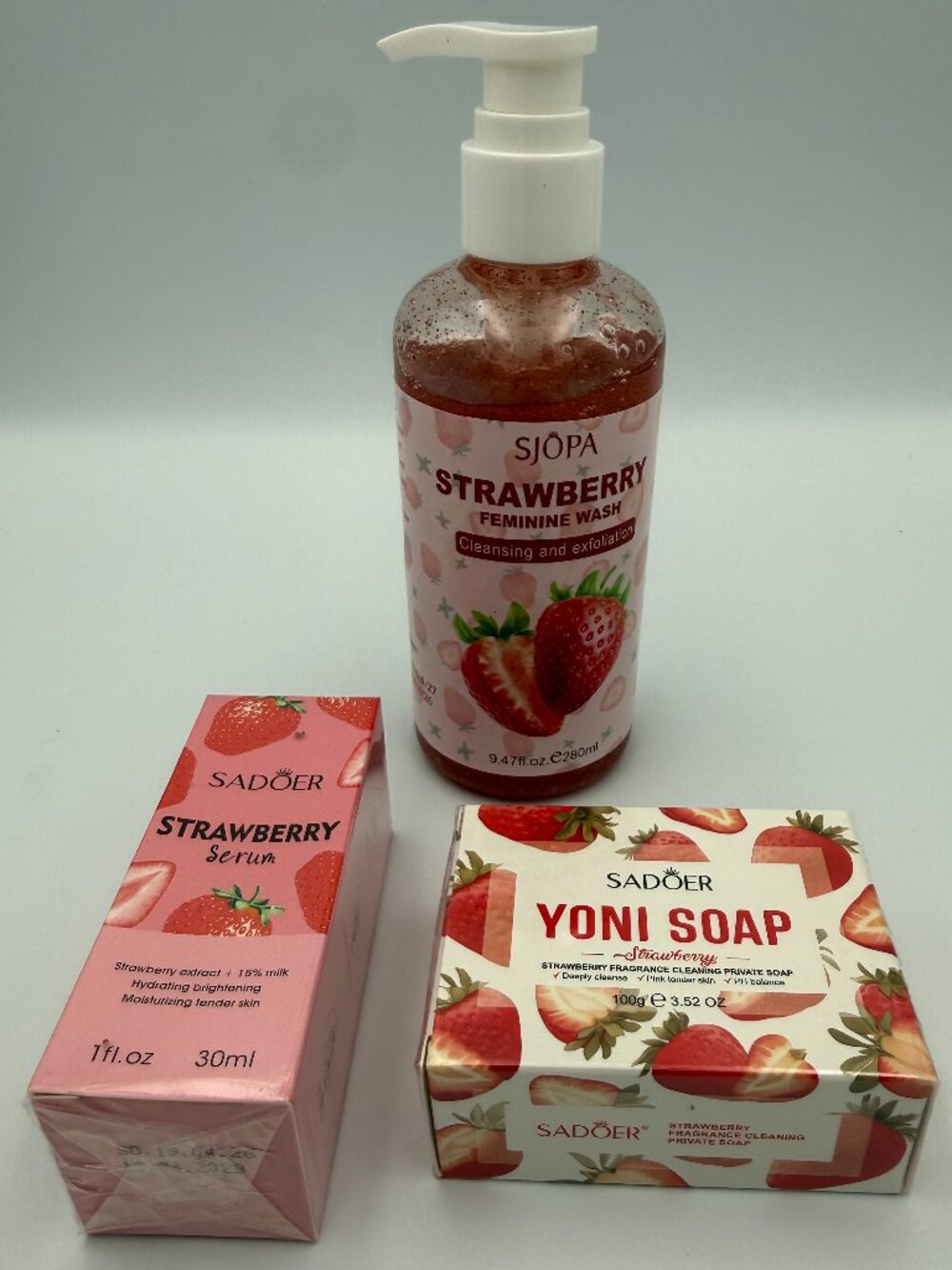 SJÖPA & SADOER Strawberry Feminine Wash Soap & Serum Set